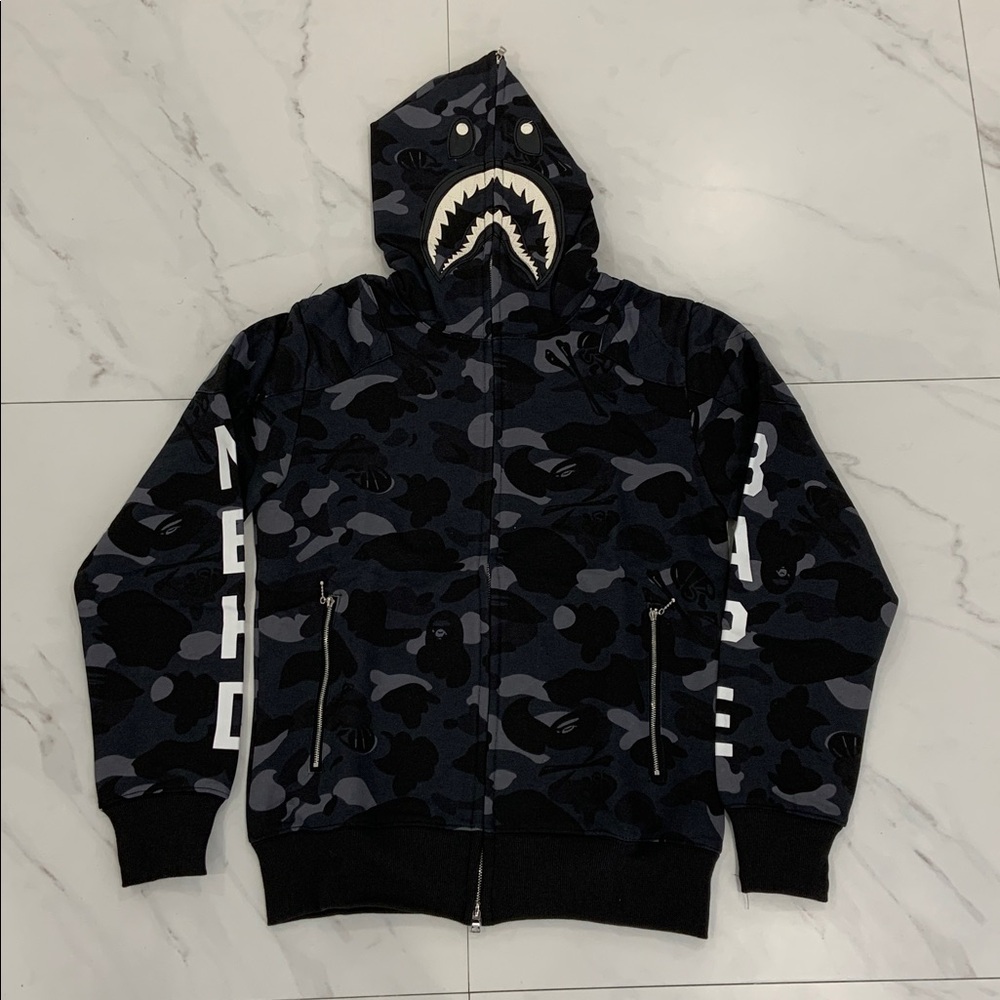 BAPE  NBHD Skull & Bones Black Camo Full Zip-Up Hoodie Men’s Size Large
